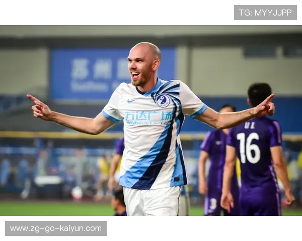 哈兰德无球表现惊艳，瓜迪奥拉前锋体系初见成效，哈兰德踢什么位置