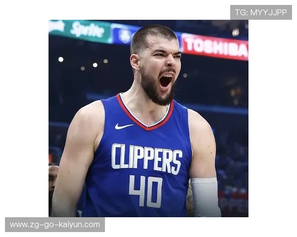 快船内线唯一希望！祖巴茨21+15拼尽全力，仍难逆转败局