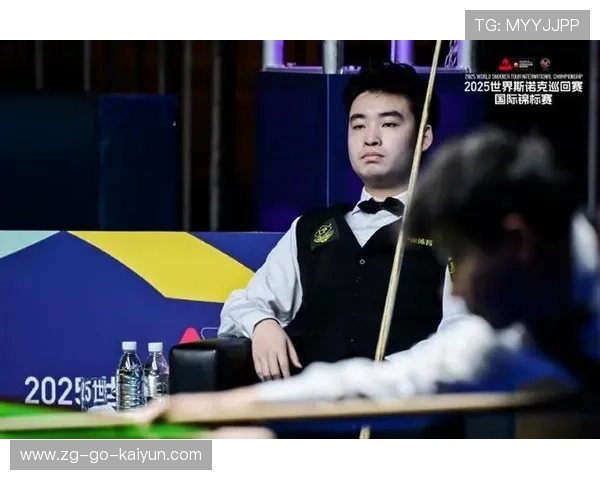 斯诺克国锦赛：赵心童再胜斯佳辉，晋级四强等待决战。，斯诺克国家队