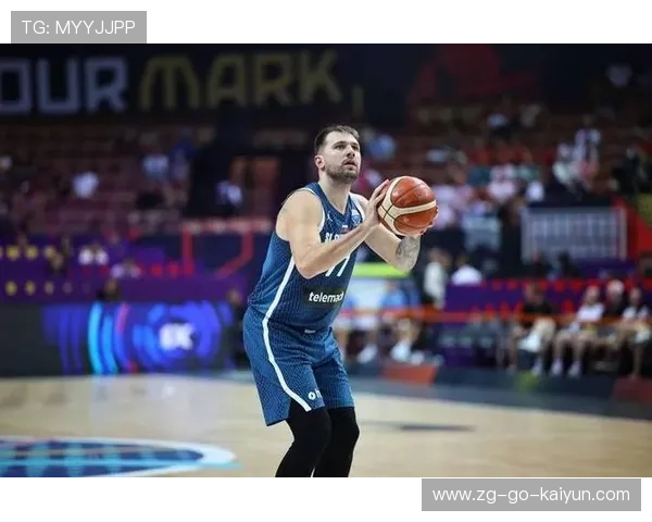 东契奇无解三分射落，独行侠领先拉大