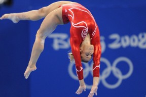 开云体育平台-俱乐部改革：青训、青军训练体系的深度变革，俱乐部青训几岁要到俱乐部